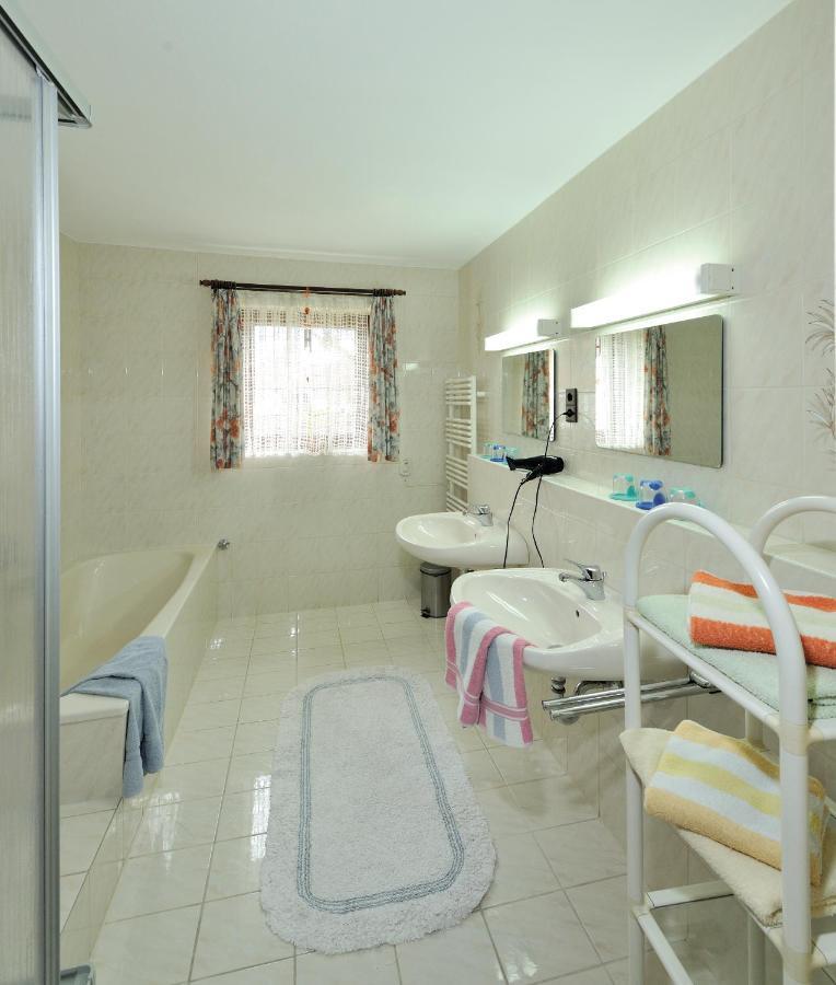 110 Qm Ferienwohnung Haus Renn Bischofswiesen Bagian luar foto